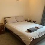 Oxford Street 2 Double Bed Apartment Central London