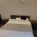 Oxford Street 2 Double Bed Apartment Central London