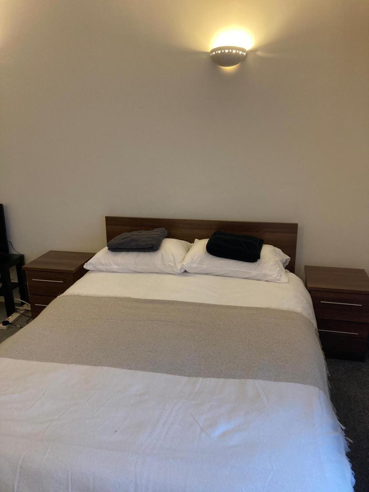 Oxford Street 2 Double Bed *